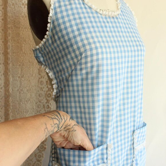 Vintage 1970s Dress with Pockets, Blue Gingham Prairie Maxidress Pinafore - Picture 4 of 10